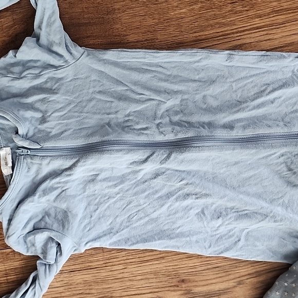 Light blue Angel Dear 12-18m footie - Picture 3 of 3